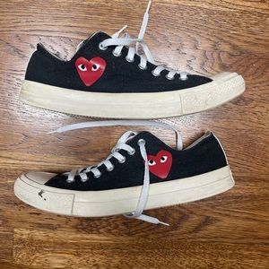 CDG Play x Converse Low Top Size 9